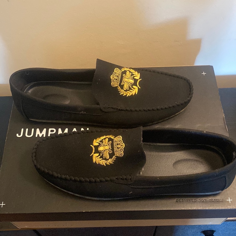 100% ITALIAN MADE AUTHENTIC LOW TOPS LOAFERS. SIZE 12